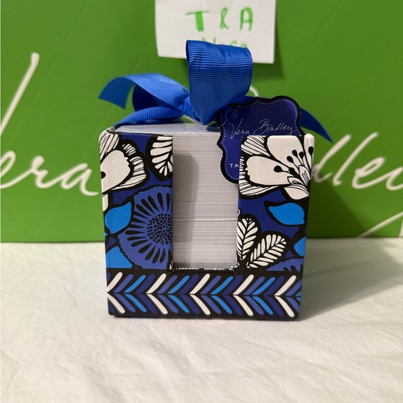 NWT Vera Bradley Blue Bayou Take Note Cube Retired Pattern